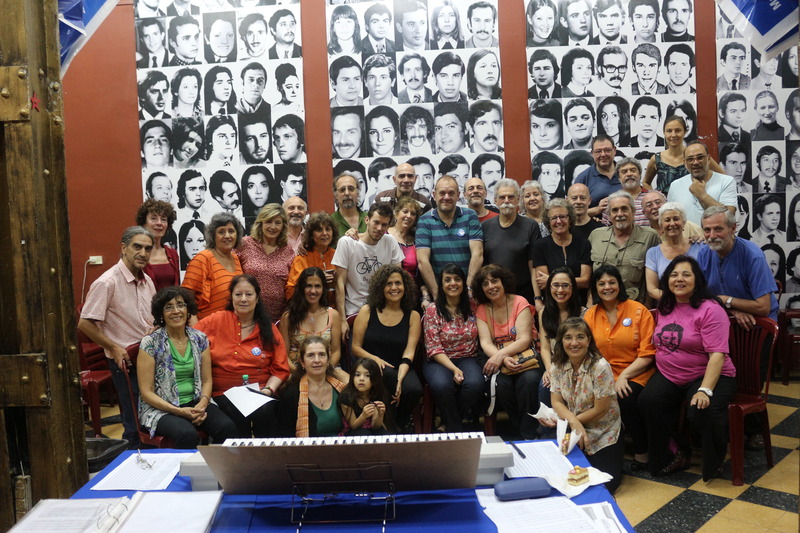 Héctor Agustín Tosco con el Coro Cumpa